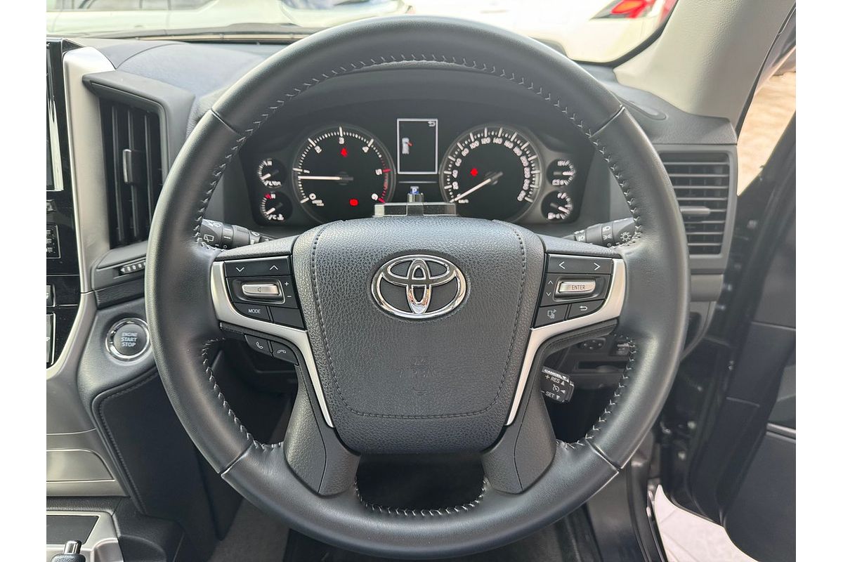 2021 Toyota Landcruiser