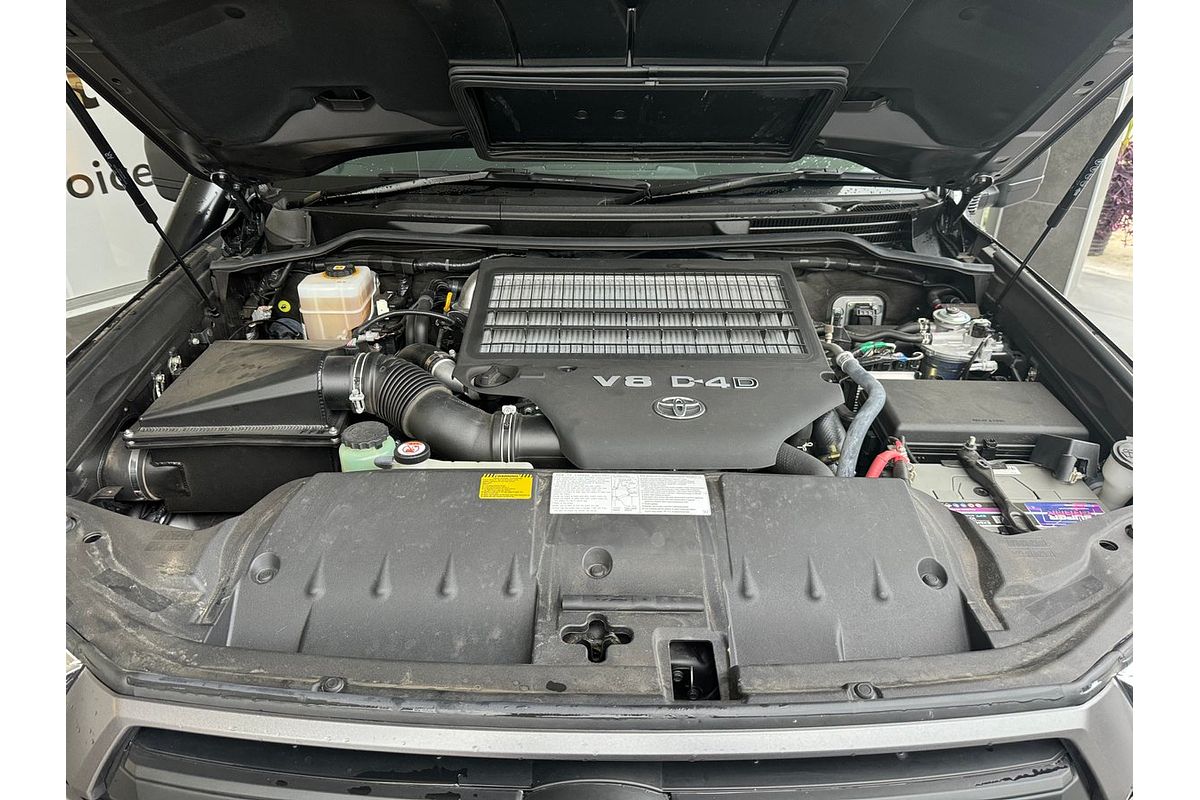 2021 Toyota Landcruiser