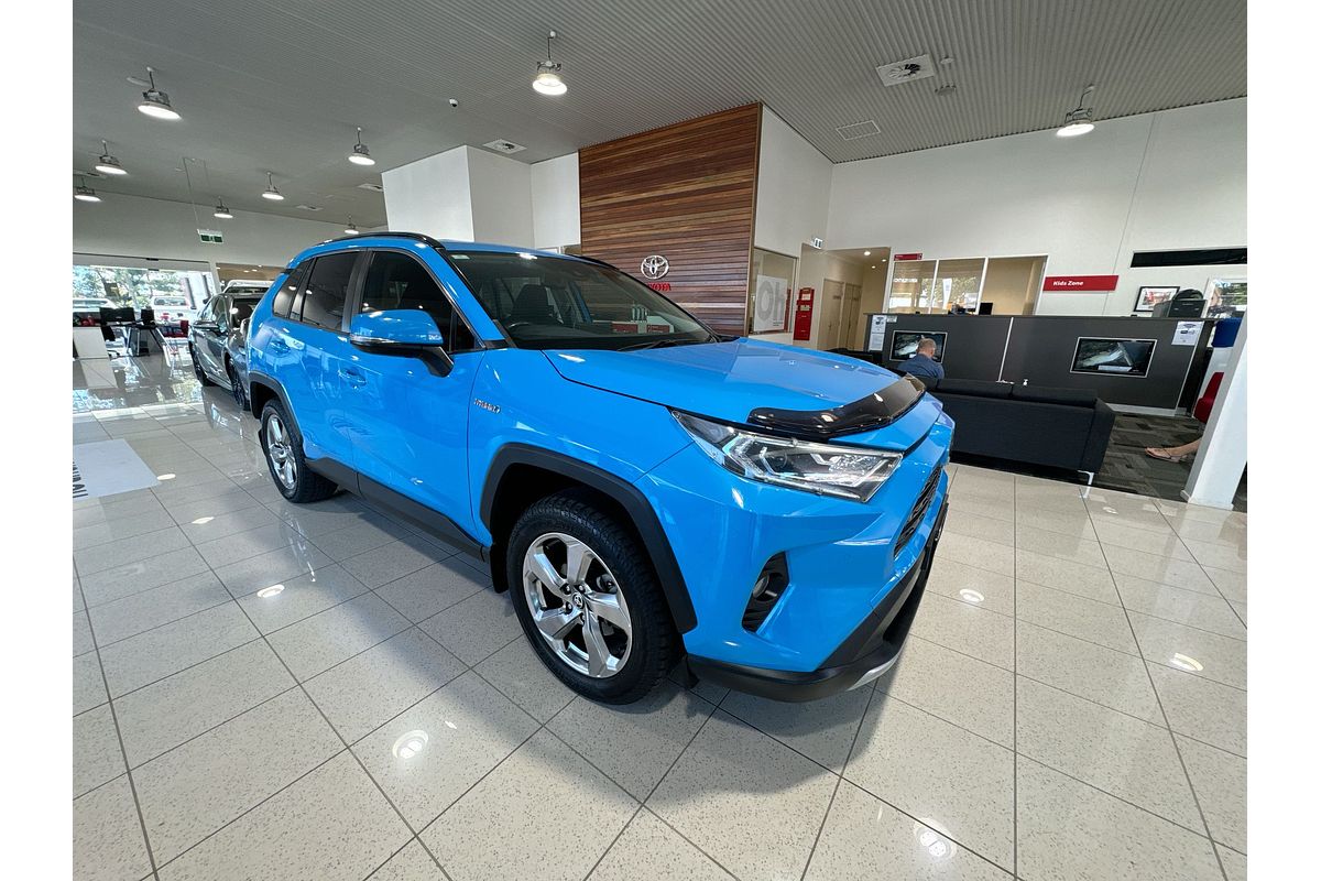 2020 Toyota RAV4 GXL AXAH52R