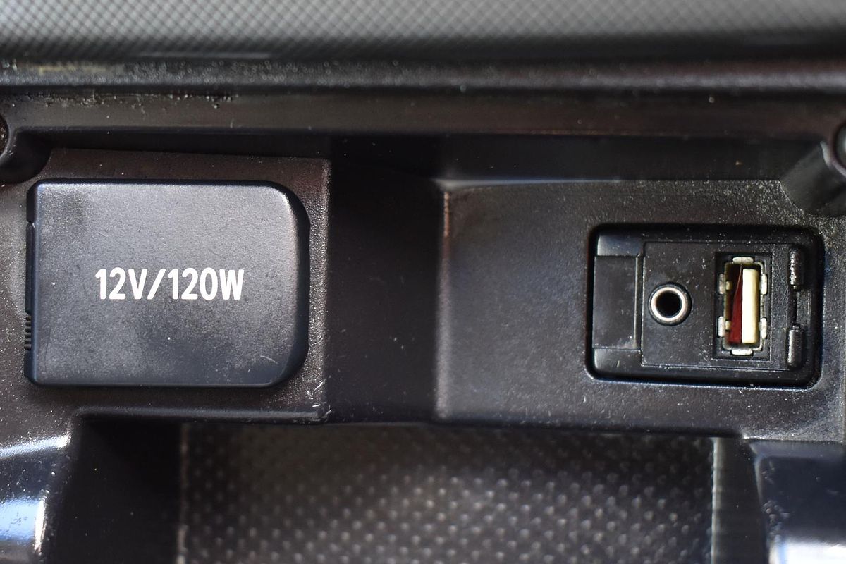 2014 Toyota Aurion Sportivo ZR6 GSV50R