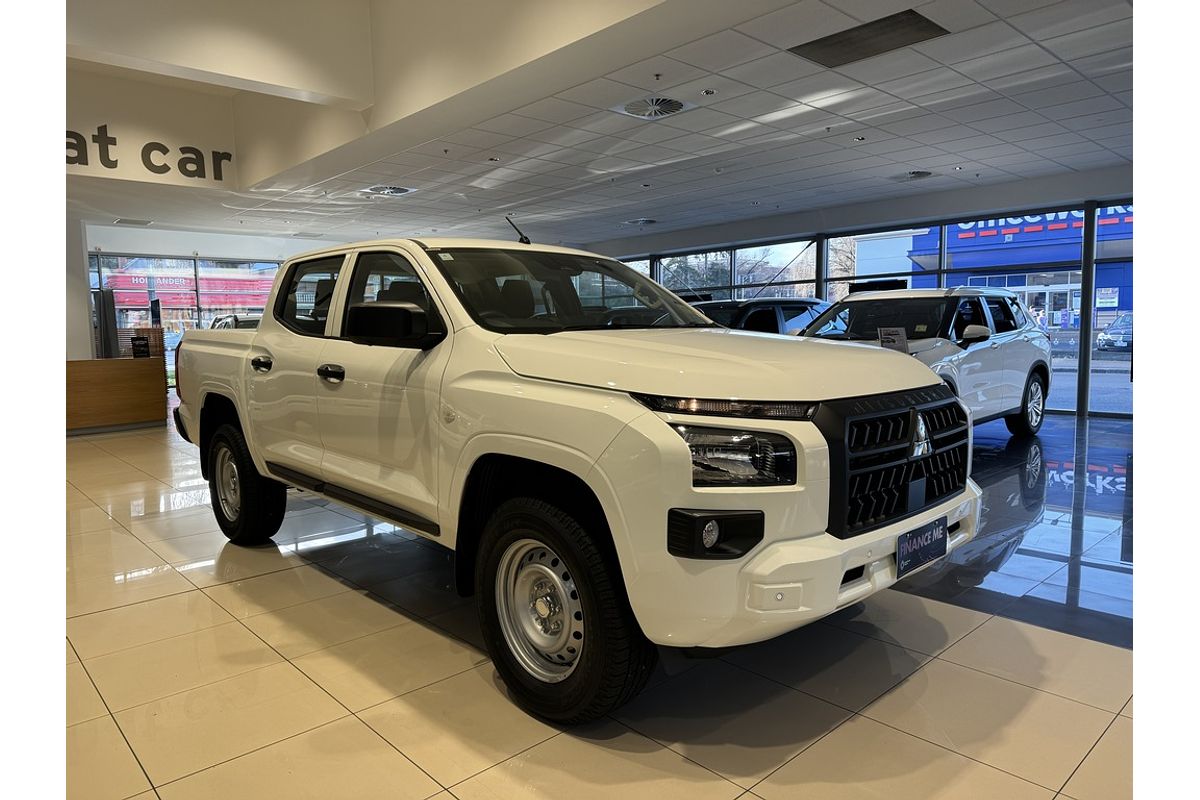 2024 Mitsubishi MV Triton GLX 2.4L D 6A/T 4X4 DC PU