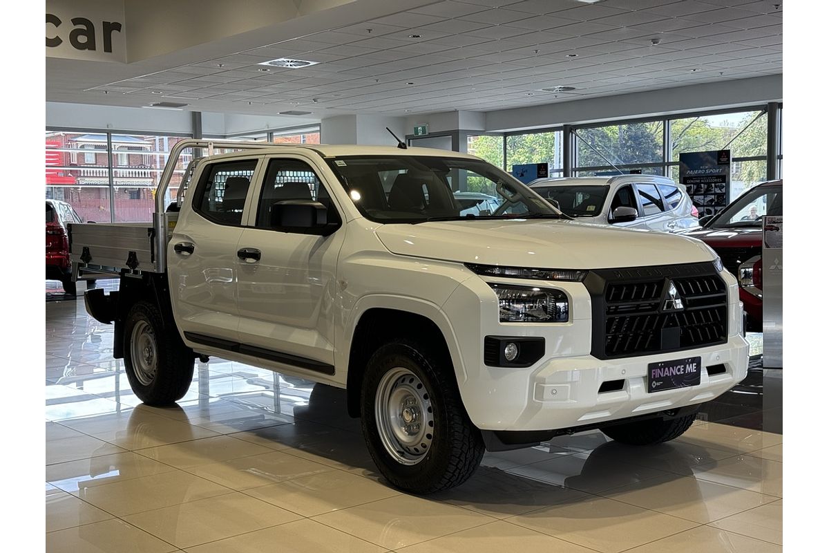 2024 Mitsubishi MV Triton GLX 2.4L D 6A/T 4X4 DC CC