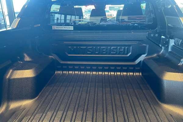 2024 Mitsubishi Triton GSR MV 4X4