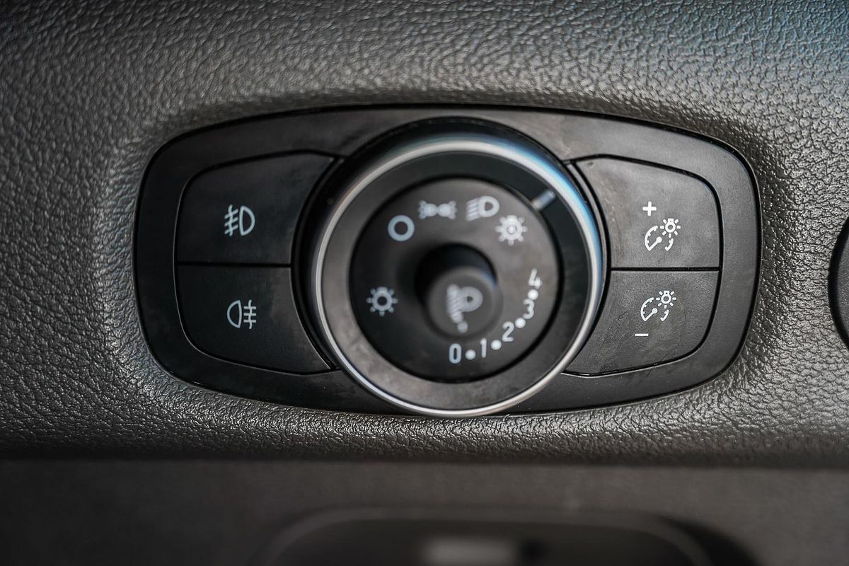 2020 Ford Transit 350L VO LWB Mid Roof