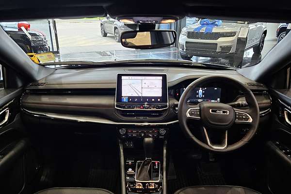 2023 Jeep Compass Trailhawk M6