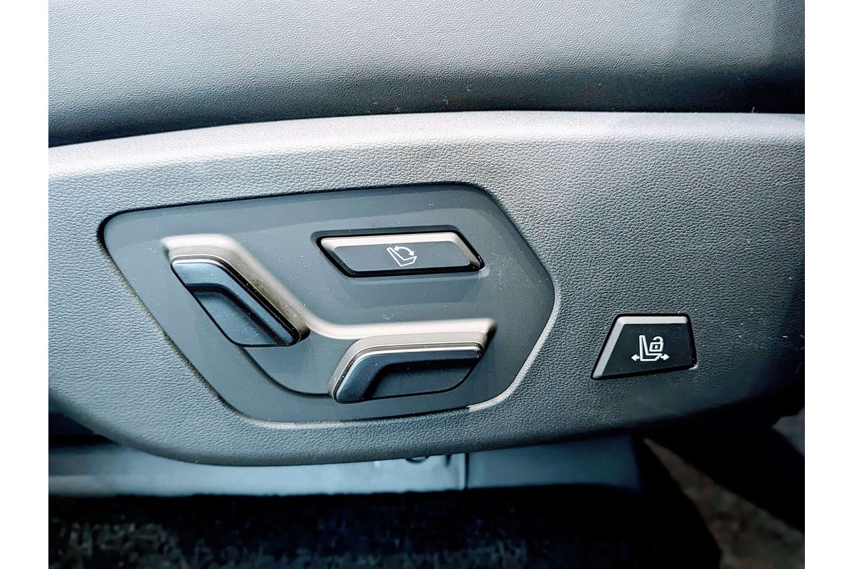 2024 Hyundai Santa Fe Hybrid Calligraphy MX5.V1