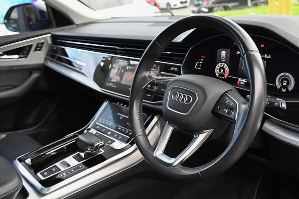 2019 Audi Q8 55 TFSI F1