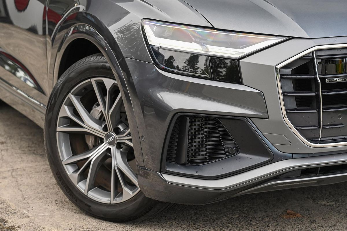 2019 Audi Q8 55 TFSI F1