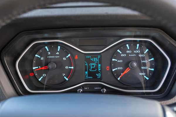 2022 Mahindra PIK-UP S11 4X4