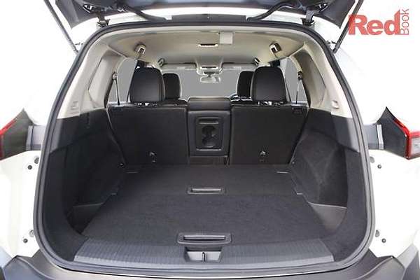 2024 Nissan X-TRAIL ST-L T33