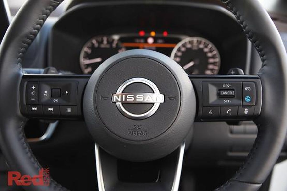 2024 Nissan X-TRAIL ST-L T33