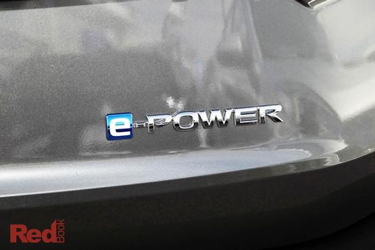 2024 Nissan X-TRAIL ST-L e-POWER T33