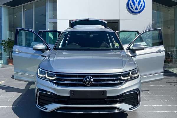 2023 Volkswagen Tiguan 162TSI R-Line 5N