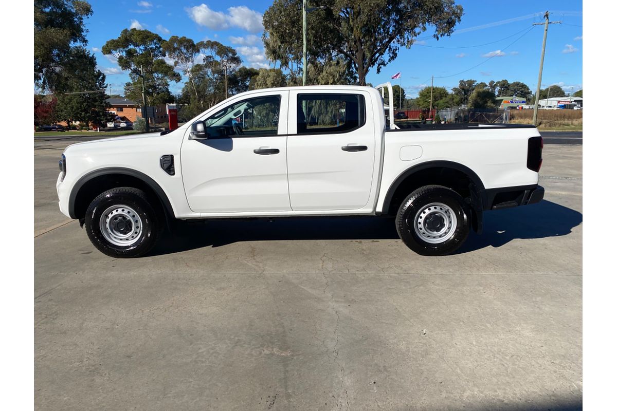 2024 Ford Ranger XL  4X4