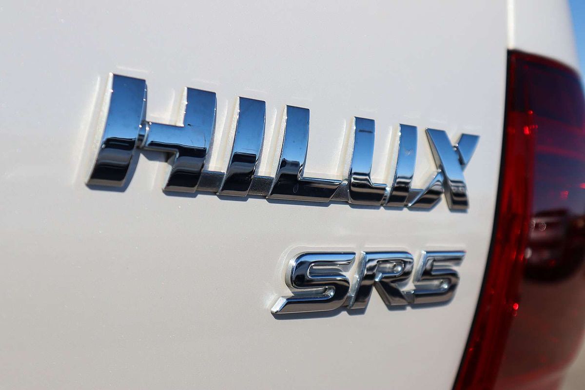 2019 Toyota Hilux SR5 GUN126R 4X4
