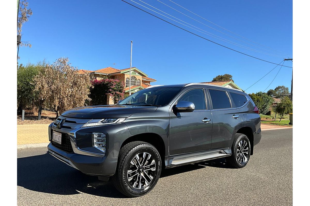 2020 Mitsubishi Pajero Sport GLS QF