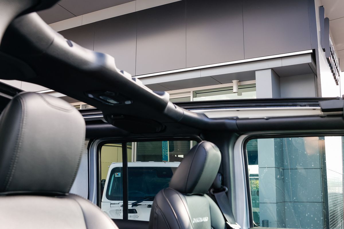 2023 Jeep Wrangler Unlimited Overland JL