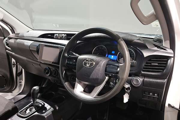 2018 Toyota Hilux SR GUN126R 4X4