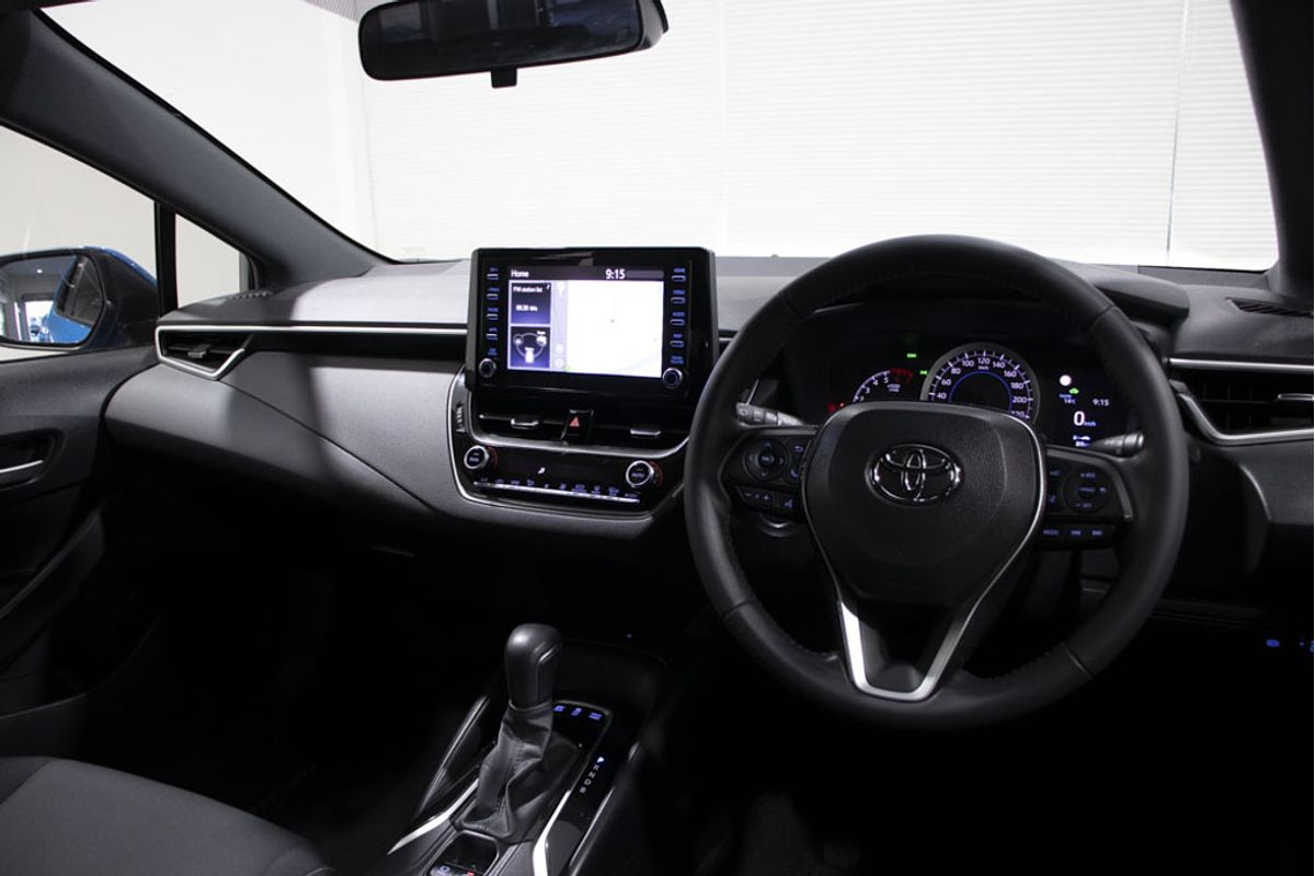 Corolla Hatch Hybrid SX 1.8L Auto CVT 5 Door
