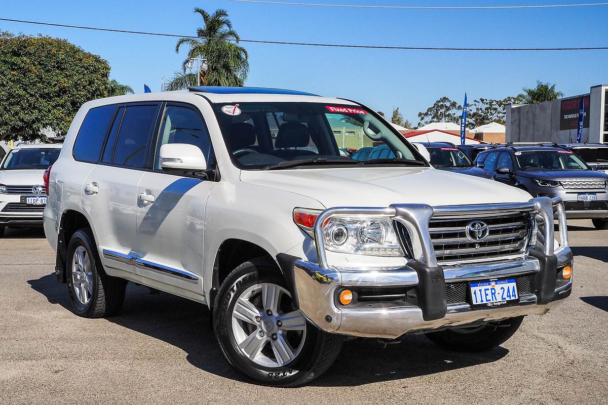 2013 Toyota Landcruiser Sahara VDJ200R