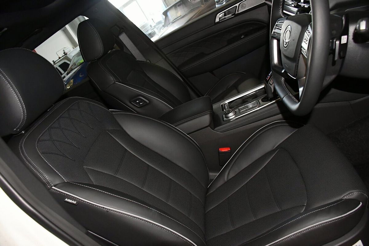 2023 SsangYong Rexton Ultimate Y461
