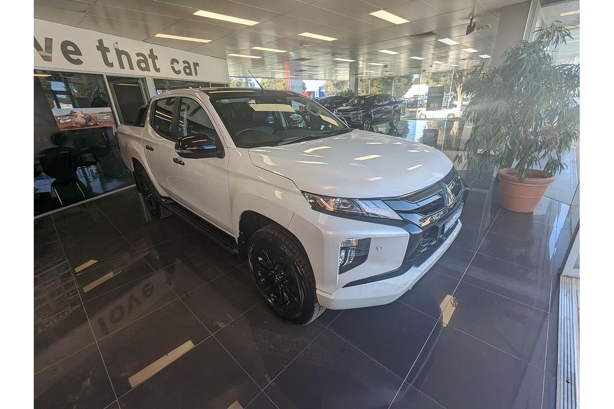 2023 Mitsubishi Triton GSR MR 4X4