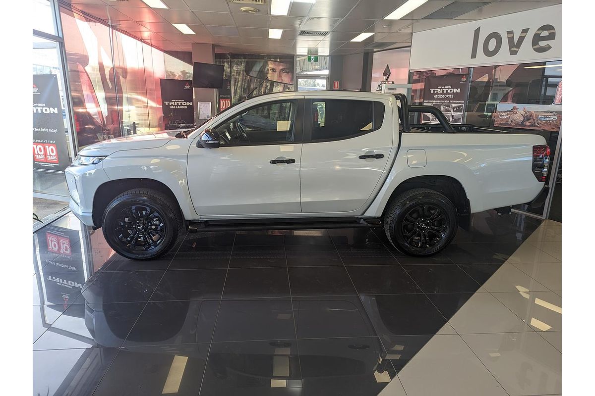 2023 Mitsubishi Triton GSR MR 4X4
