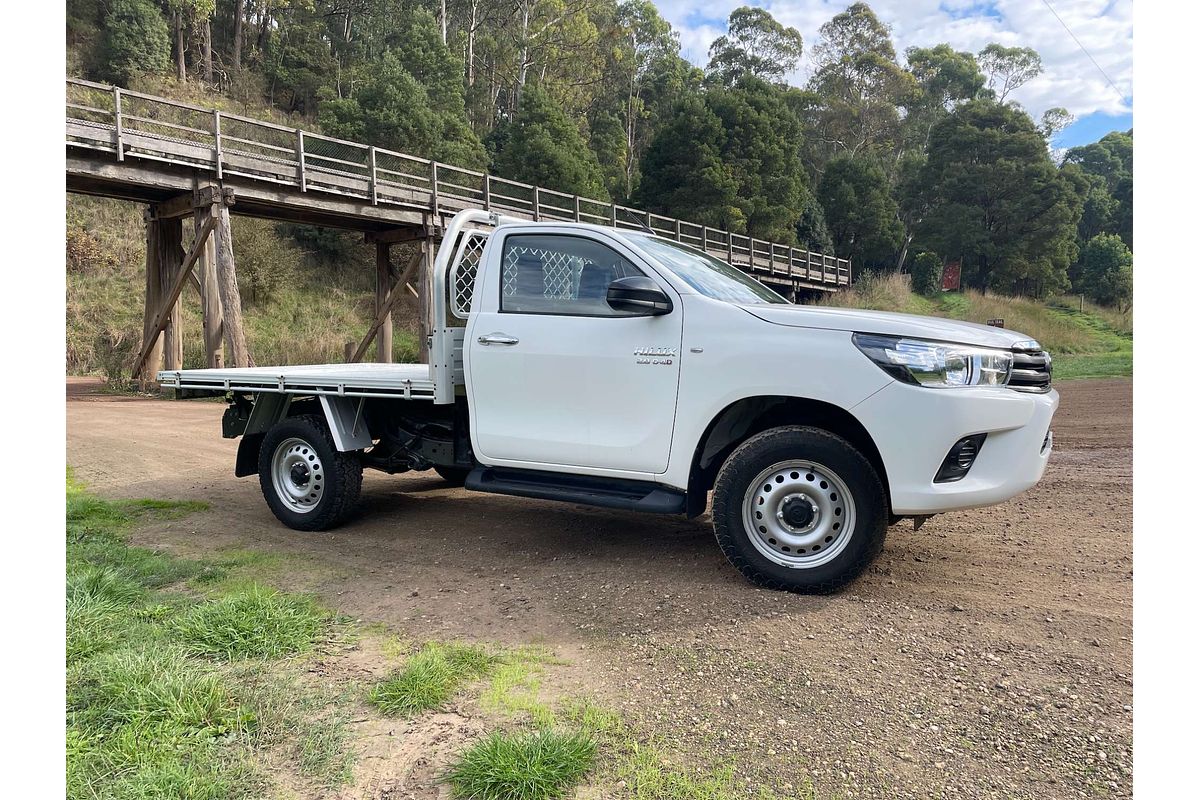 2015 Toyota Hilux SR GUN126R 4X4