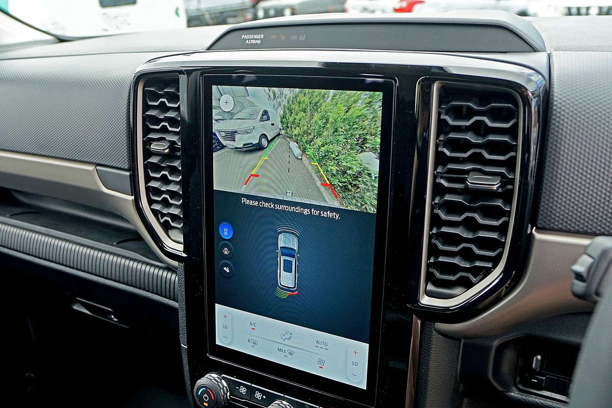 2023 Ford Everest Ambiente