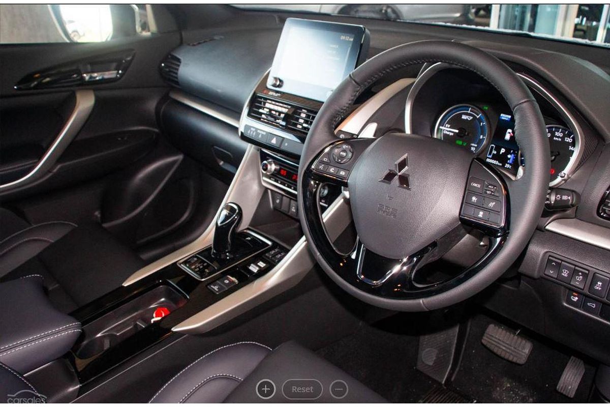 2024 Mitsubishi Eclipse Cross PHEV ES YB