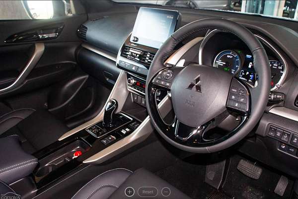 2024 Mitsubishi Eclipse Cross PHEV ES YB