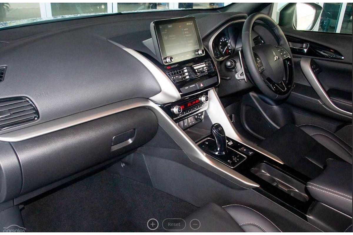 2024 Mitsubishi Eclipse Cross PHEV ES YB