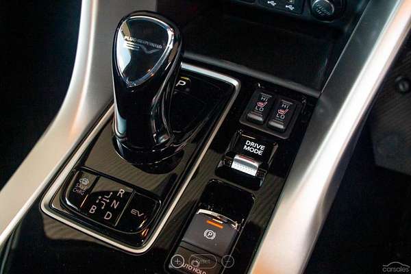 2024 Mitsubishi Eclipse Cross PHEV ES YB