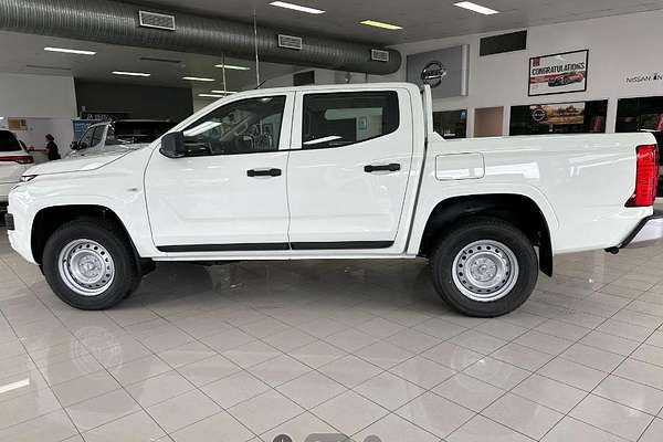 2024 Mitsubishi Triton GLX MV Rear Wheel Drive