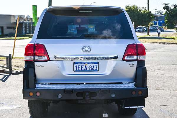 2009 Toyota Landcruiser GXL UZJ200R