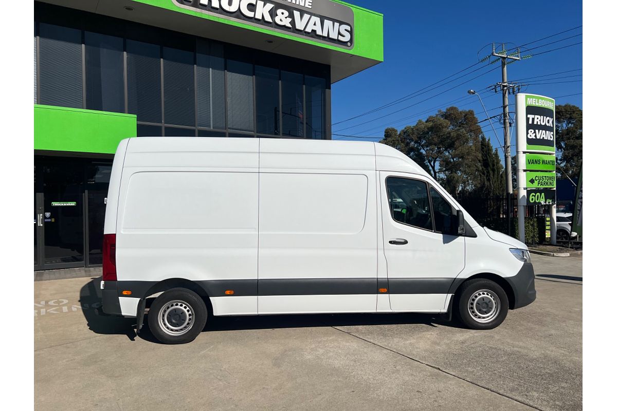 2019 Mercedes Benz Sprinter 311CDI VS30