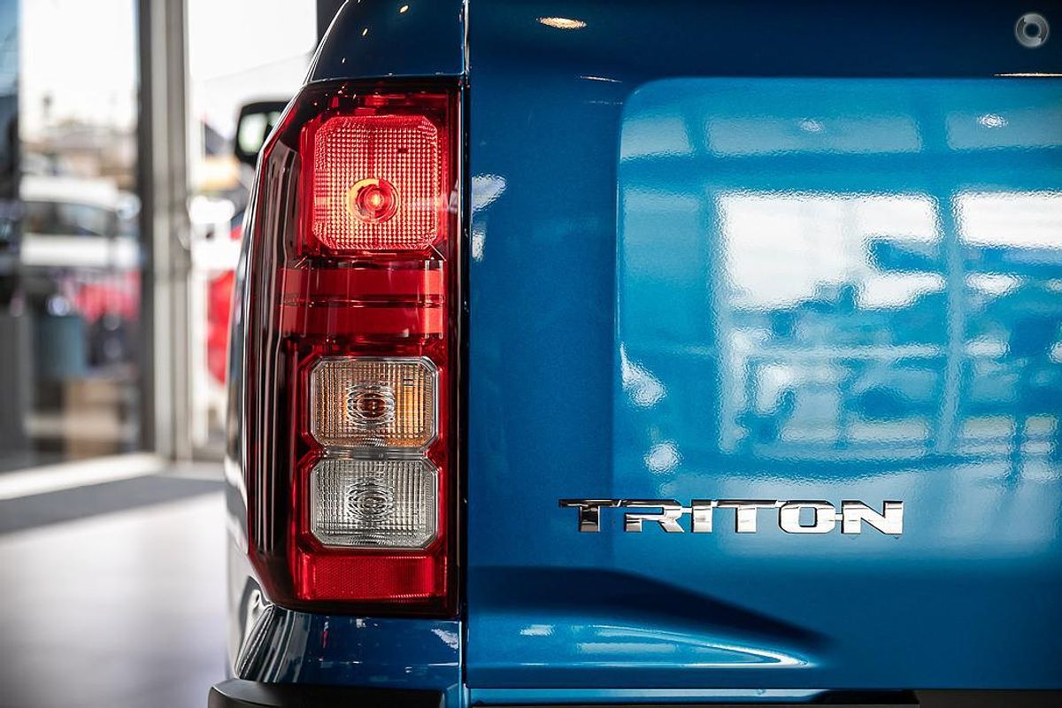 2024 Mitsubishi Triton GLX+ MV 4X4