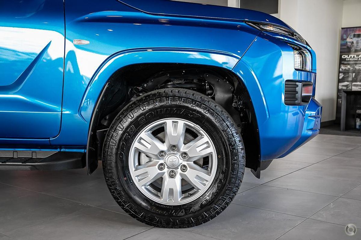 2024 Mitsubishi Triton GLX+ MV 4X4