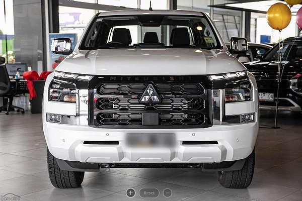 2024 Mitsubishi Triton GLS MV 4X4