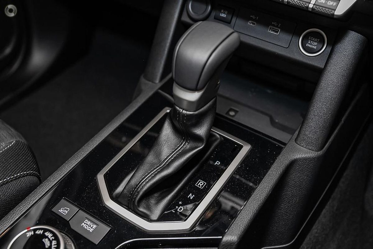 2024 Mitsubishi Triton GLS MV 4X4