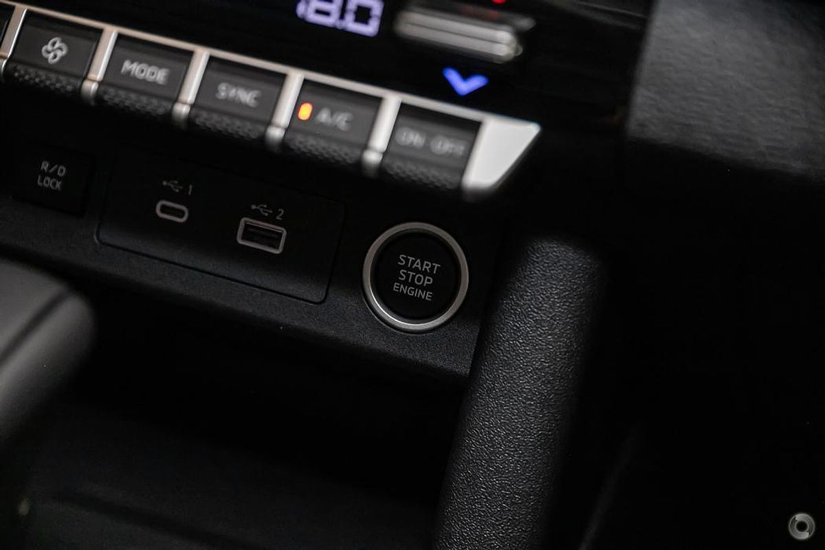 2024 Mitsubishi Triton GLS MV 4X4