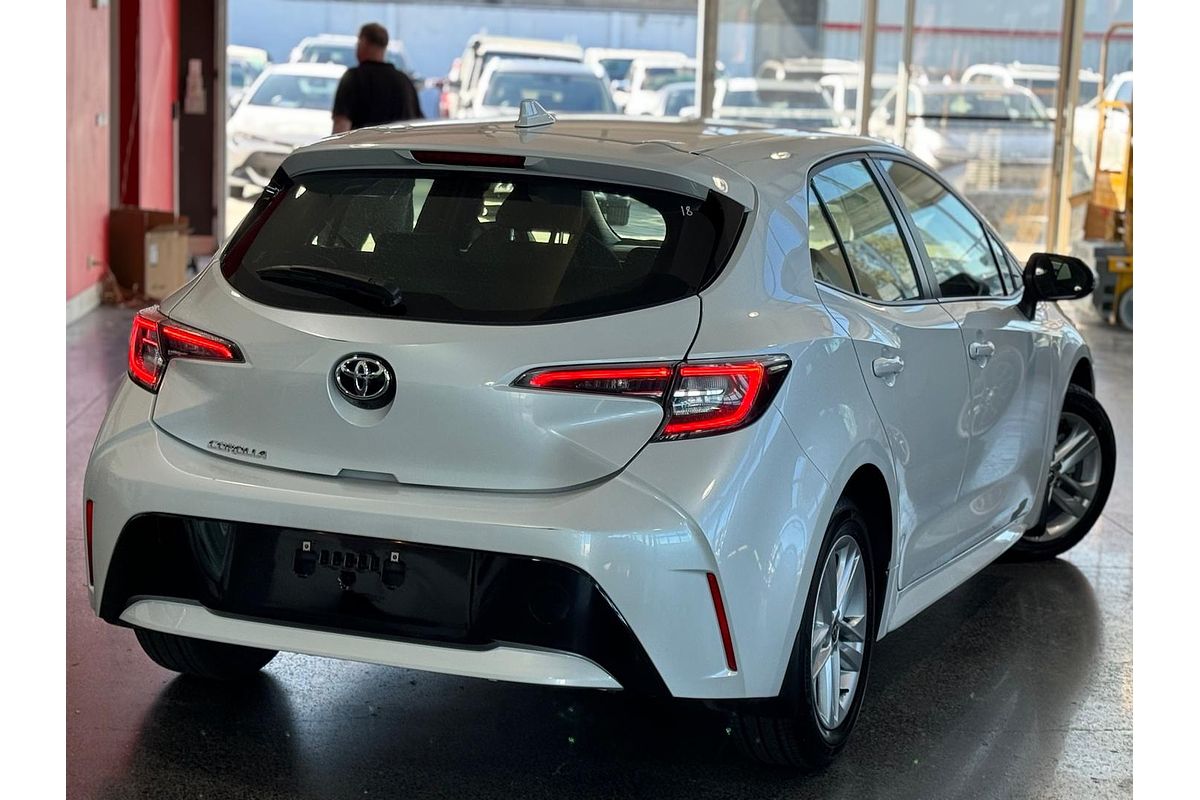 2021 Toyota Corolla Ascent Sport MZEA12R