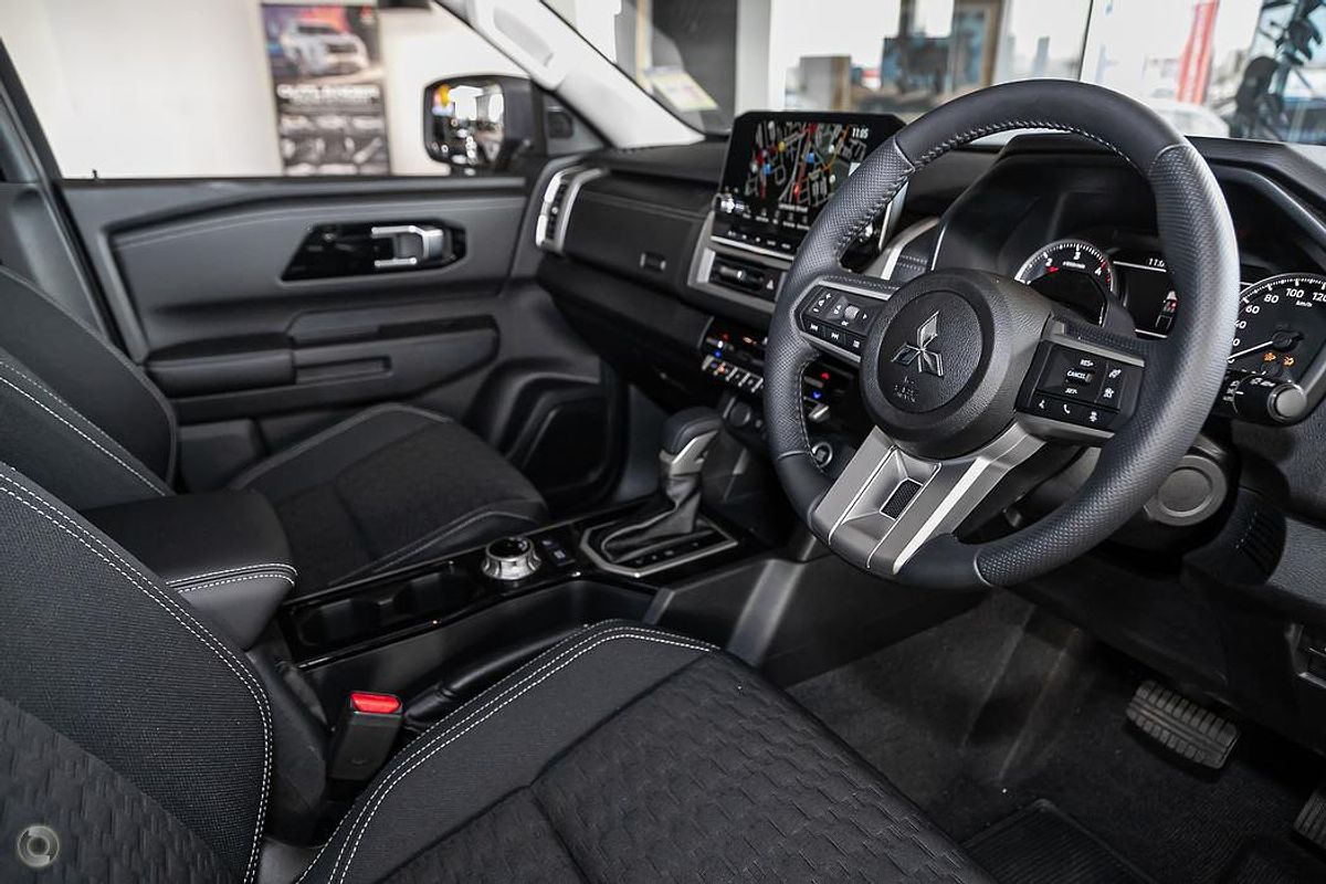 2024 Mitsubishi Triton GLS MV 4X4