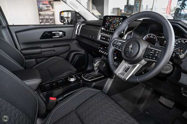 2024 Mitsubishi Triton GLS MV 4X4