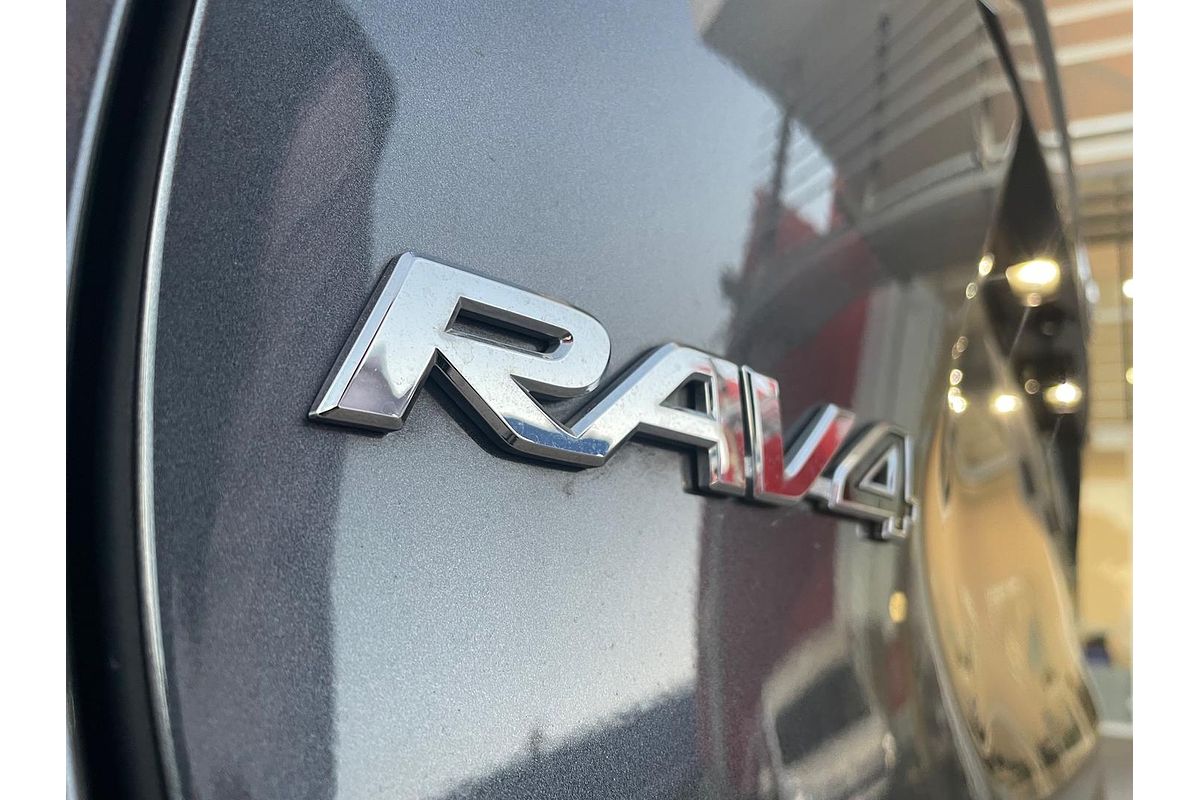 2021 Toyota RAV4 Cruiser AXAH52R