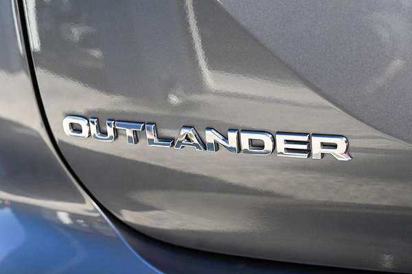 2021 Mitsubishi Outlander LS ZM