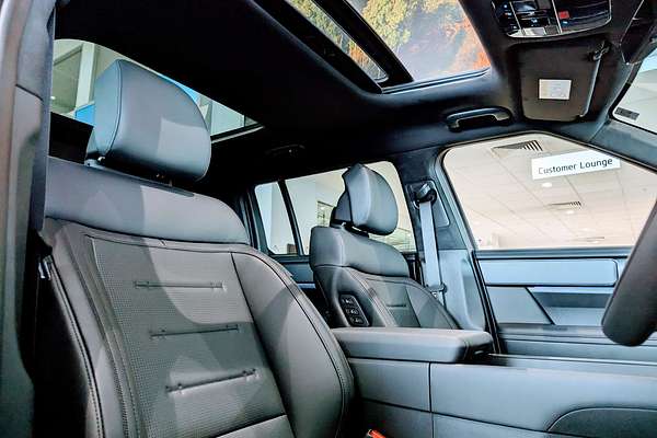 2024 Hyundai Santa Fe Hybrid Calligraphy MX5.V1