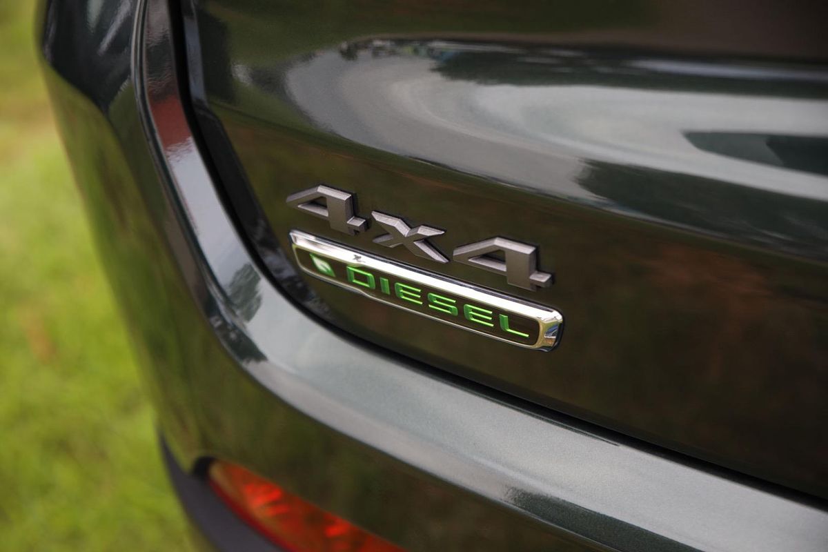 2023 Jeep Compass Trailhawk M6