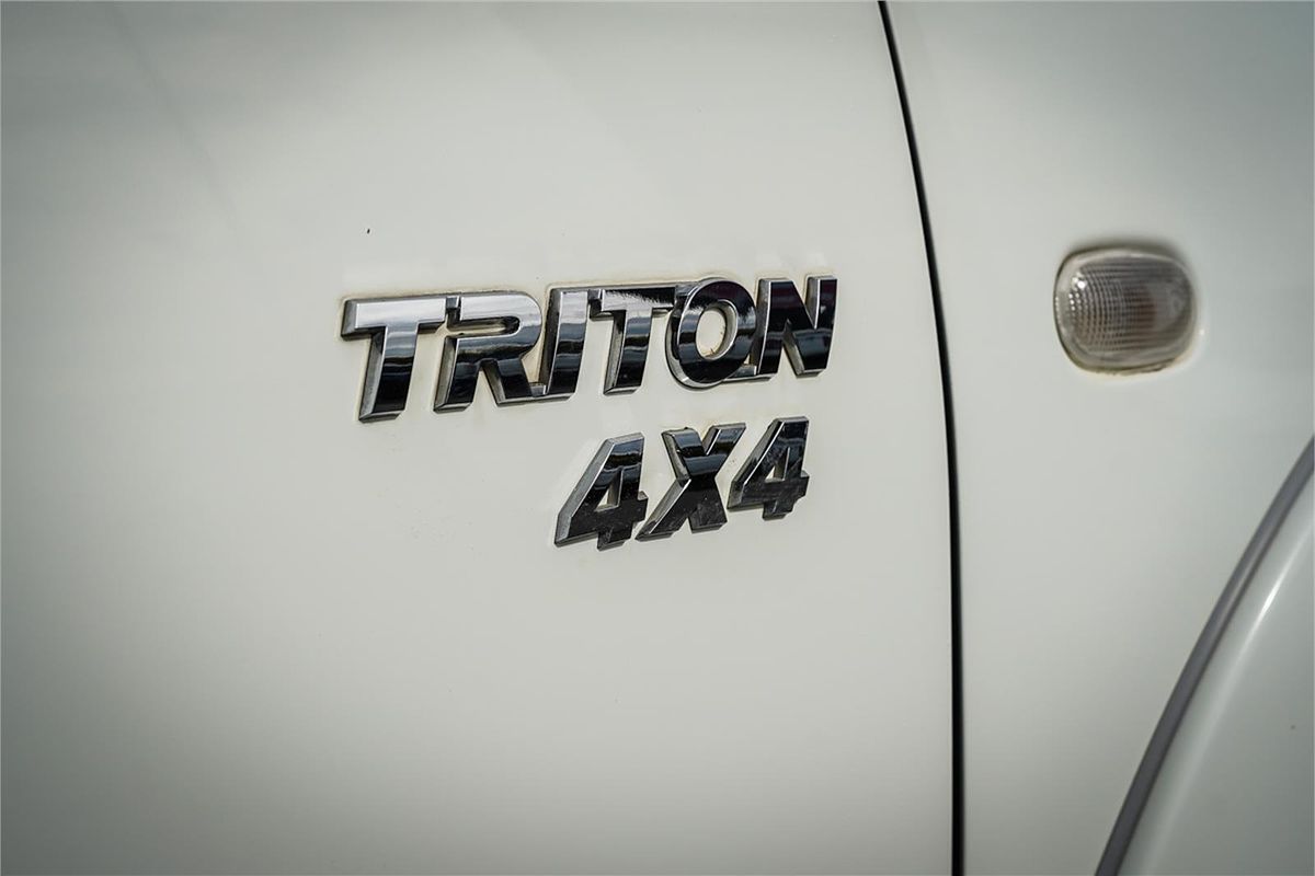 2012 Mitsubishi Triton GLX MN 4X4