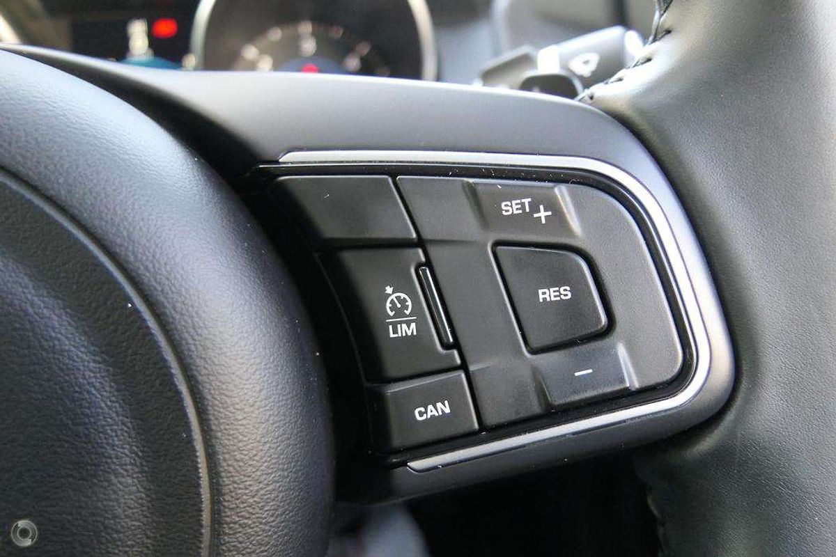 2016 Jaguar XE 20d R-Sport X760